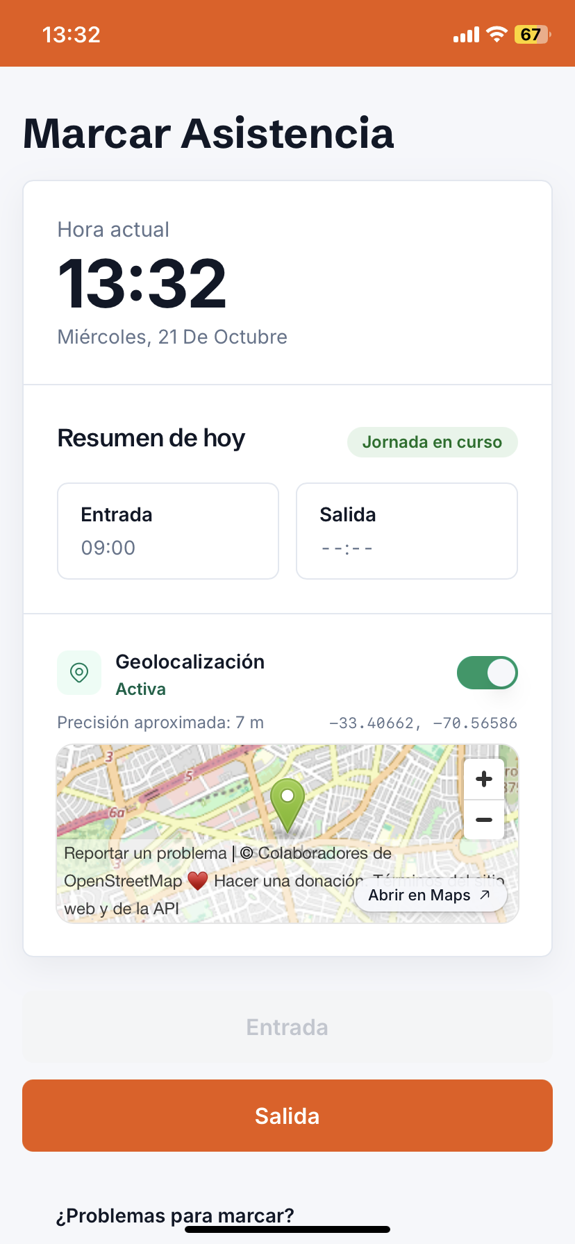Pantalla de marcaje de asistencia de Hola Ofi: entradas y salidas registradas desde el celular